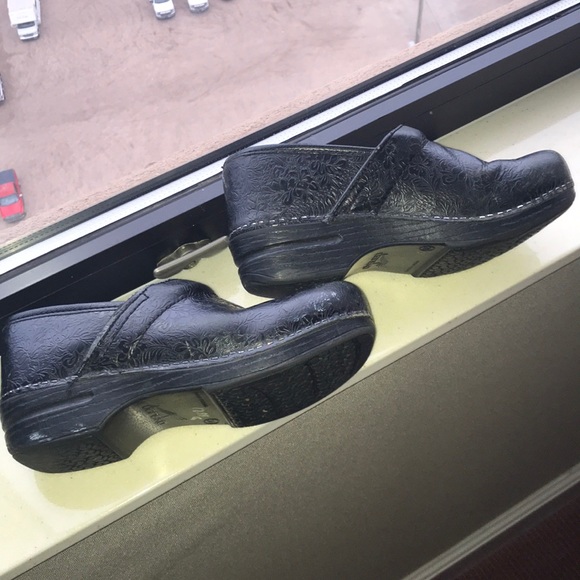 Dansko Black clogs - Picture 6 of 7